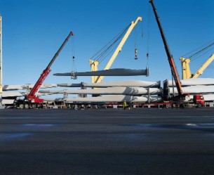 Carga de hélices de aerogeneradores