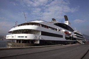 Cruise vessel LE BOREAL