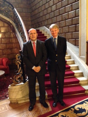 The Chairman of the Bilbao Port and the Ambassador of the Netherlands