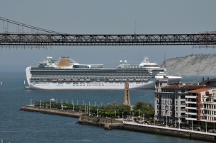 Llegada de un crucero al puerto