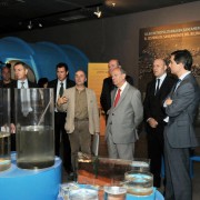 Bilbao Maritime Museum holds an exhibition on the 35 years of the Integrated Cleanup Plan