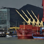 Popular Bilbao Promenade, the Arenal, to host children’s games and activities to get to know the Port of Bilbao