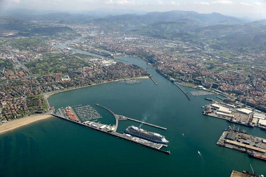 Imagen panorámica del Puerto de Bilbao