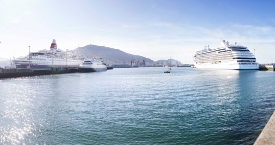 Three cruise vessels on the same day carrying 1,600 passengers