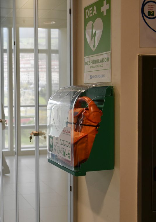 Defibrillator in the Port Authority building