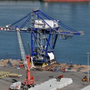 El Puerto de Bilbao acoge la mayor operación de carga de una pieza unitizada