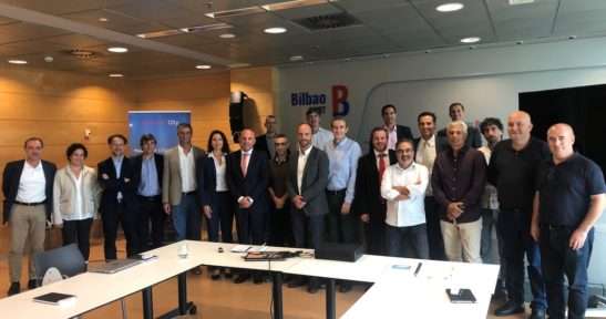 La iluminación conectada ofrece control,  eficiencia y seguridad al puerto de Bilbao