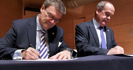 El Ayuntamiento de Bilbao y la Autoridad Portuaria dan un importante paso para fomentar las relaciones sostenibles entre la ciudad y el puerto ratificando la Agenda AIVP 2030 y la carta de misiones de Port Center de AIVP