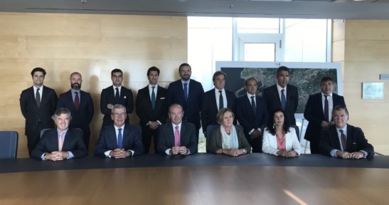 PIPE celebra su junta directiva junto con la Autoridad Portuaria de Bilbao para cambiar impresiones sobre el modelo portuario y sus propuestas para  fomentar la competitividad