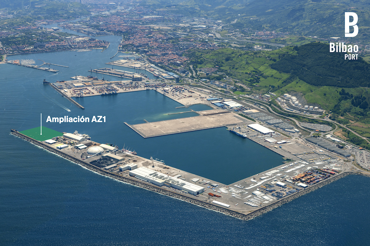 View of the port extension View of the port extension