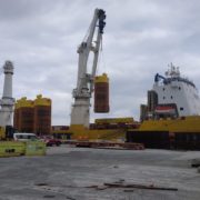 El Puerto de Bilbao acoge la carga de anclas para el sector oil & gas con destino a Mozambique