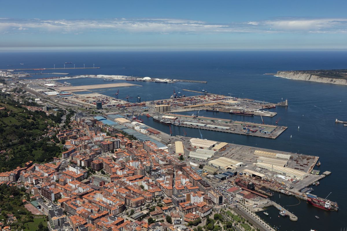The town of Santurtzi and the port of Bilbao