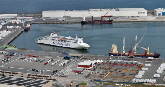 El Cap Finistère de Brittany Ferries, que admite carga y pasajeros, retoma la ruta entre Bilbao y Portsmouth