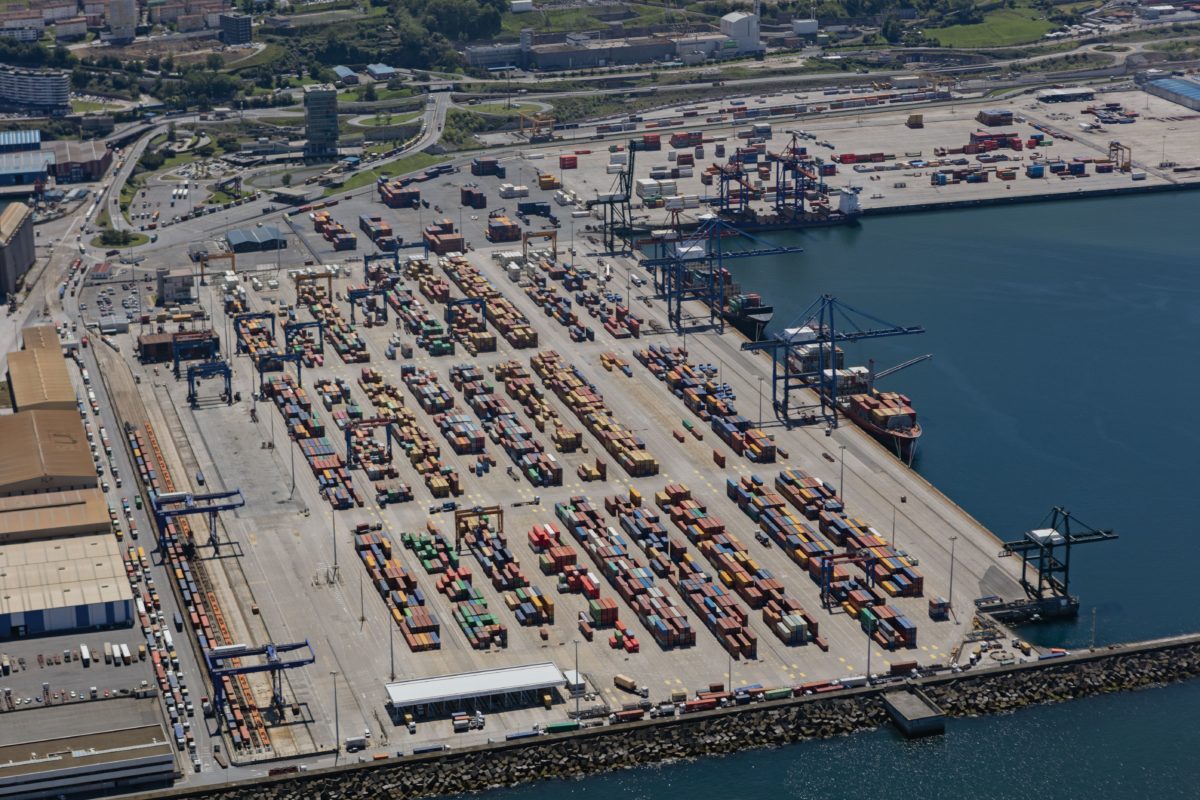 Terminal de contenedores del puerto de Bilbao