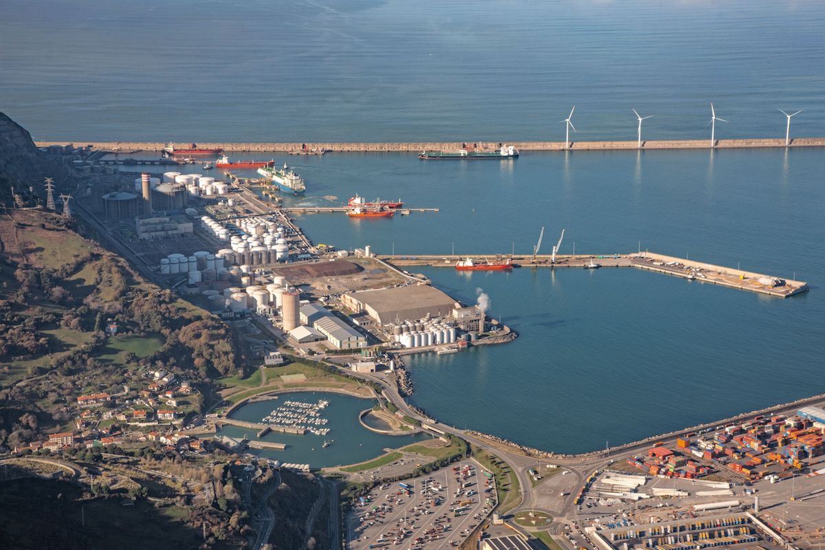 Punta Sollana dock Punta Sollana dock