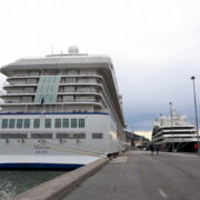 Euskadiko gurutzaldi-jarduerak aste honetan jarraituko du, bost gurutzaldi-ontzi porturatuta