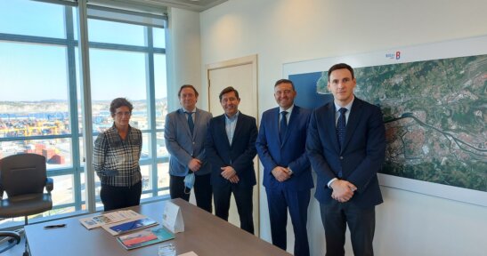 The Aragón Logistics Cluster strengthens its relations with the Port of Bilbao