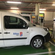 Bilboko Portuko Agintaritzak bere flota ibilgailu jasangarriagoekin berritu du