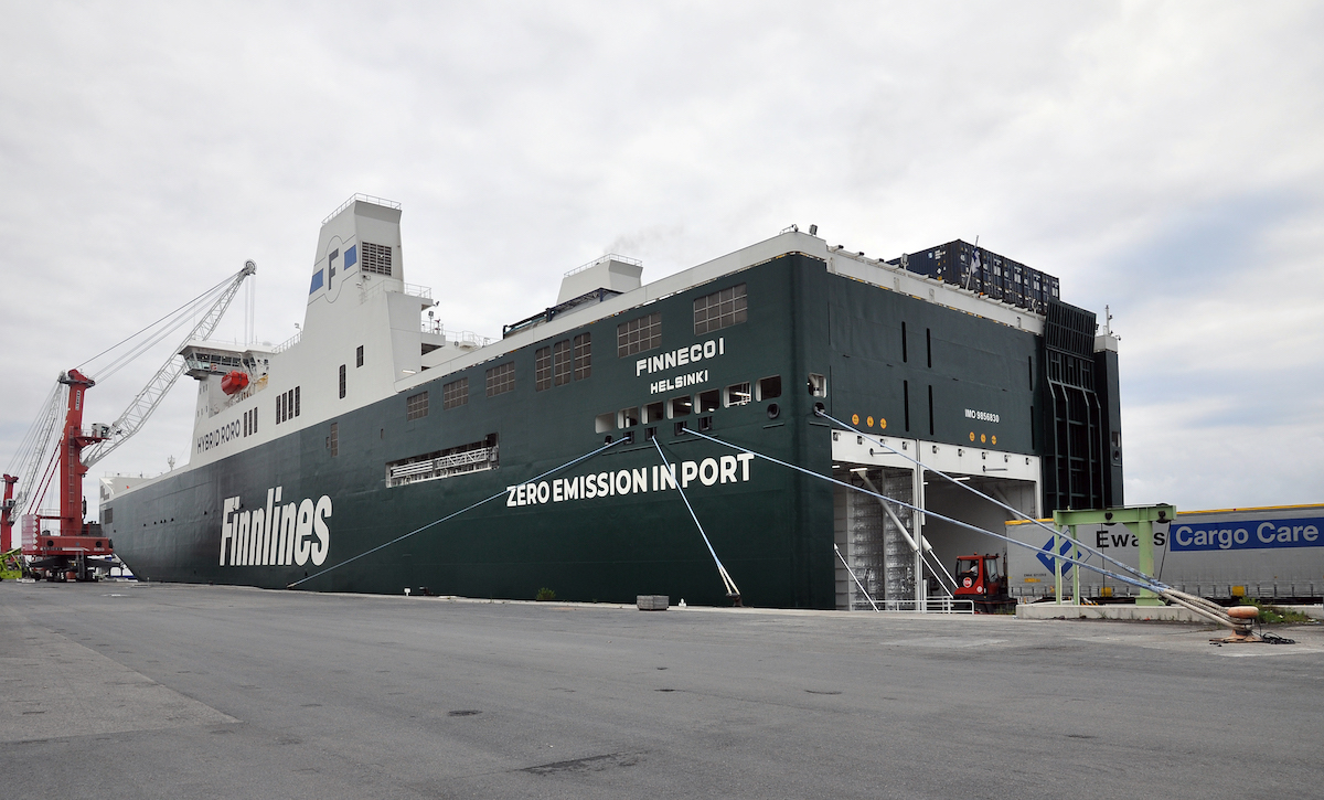 Buque Finneco de la naviera FINNLINES Buque Finneco de la naviera FINNLINES