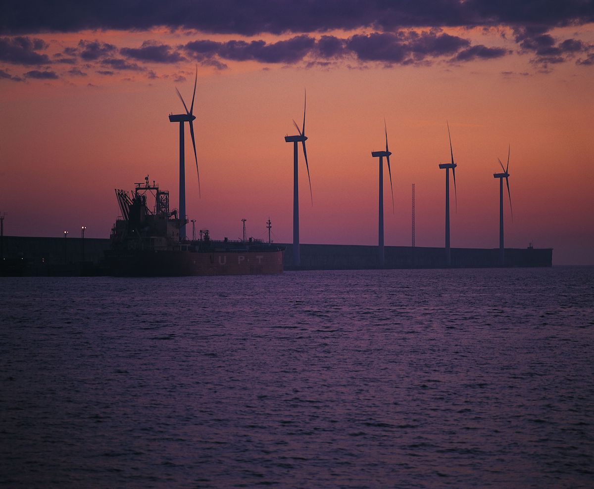 Wind turbines in Punta Lucero Wind turbines in Punta Lucero