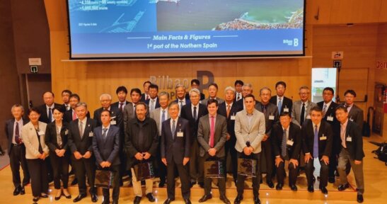 The Port of Bilbao receives a jananese delegation interested in the wind sector