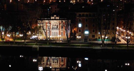 The Port Authority puts the Olabarri Palace up for public auction