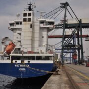 W.E.C. Lines launches a new rail service in May between the Port of Bilbao and La Rioja