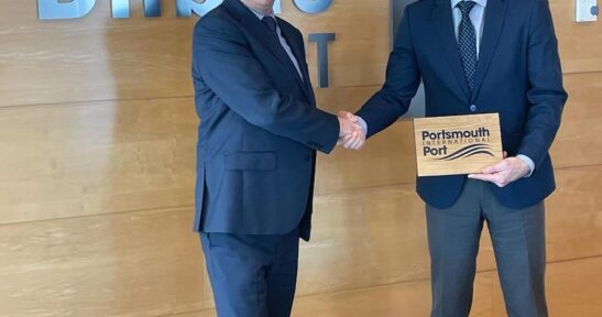 Bilbao and Portsmouth sign an agreement to develop green and digital shipping corridors